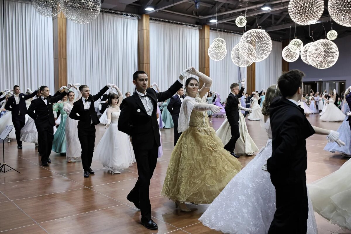    21 февраля в Пскове пройдет одиннадцатый Сретенский бал