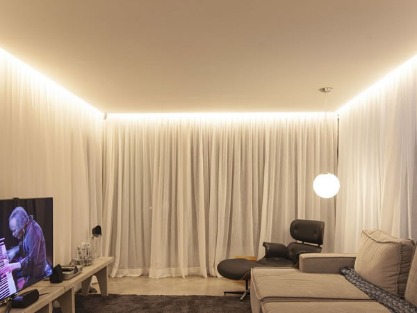 Пять лет — рубеж для натяжного потолка: что ждет вашу квартиру, и как сохранить идеальный вид