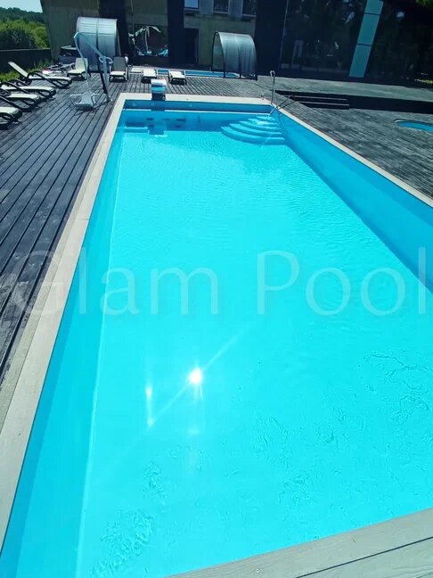 Бассейн 5х12м на базе отдыха, сваренный из двух 40 футовых контейнеров