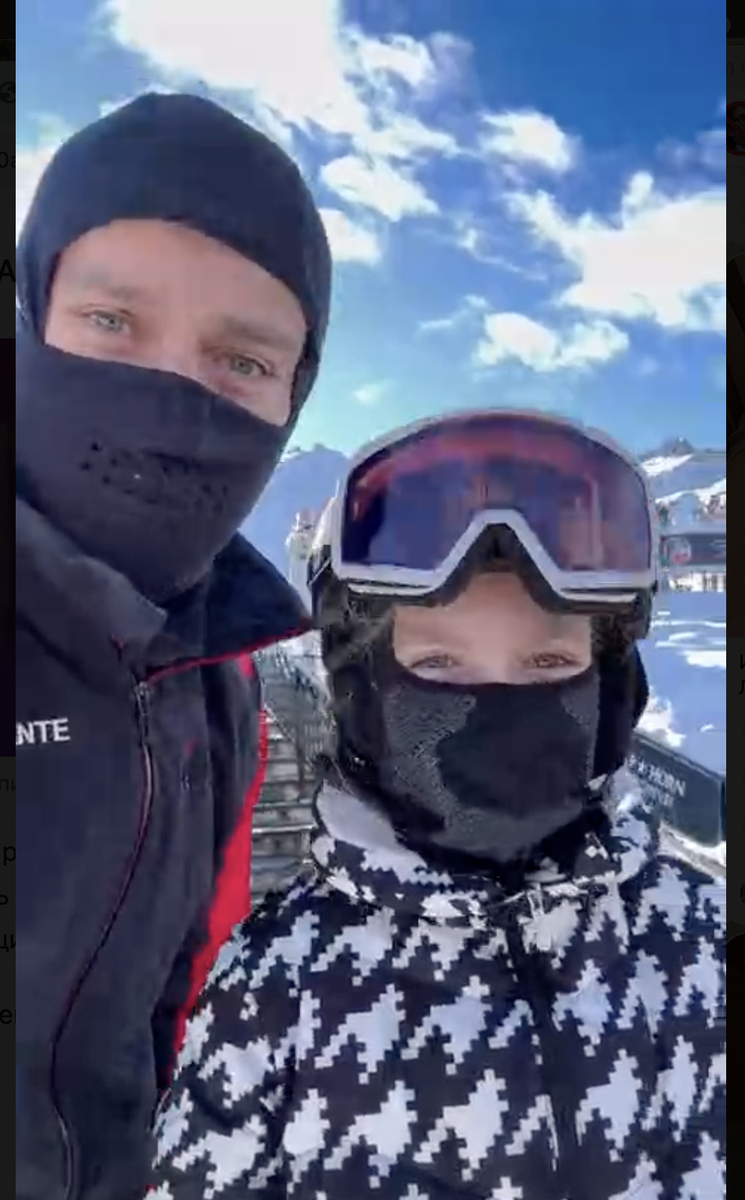 Иноагент Галкин успел выложить видео с дочкой Лизой из отеля