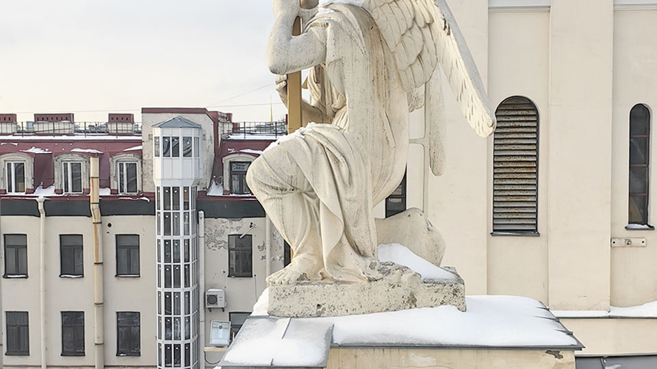 Что побудило меня сходить в лютеранскую церковь Святых Петра и Павла на Невском?