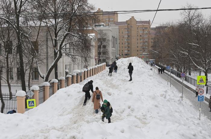 «Миусская дюна». Обложка © Life.ru