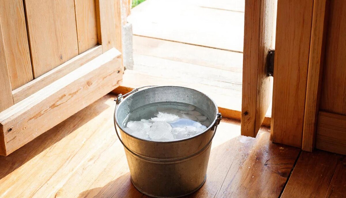 Порог — главное место силы. Почему его нужно мыть соленой водой в первую очередь