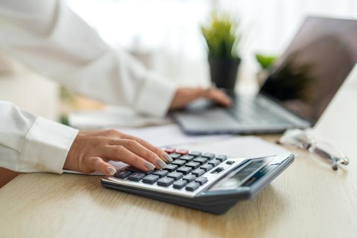 Обложка © Shutterstock / FOTODOM / JOURNEY STUDIO7