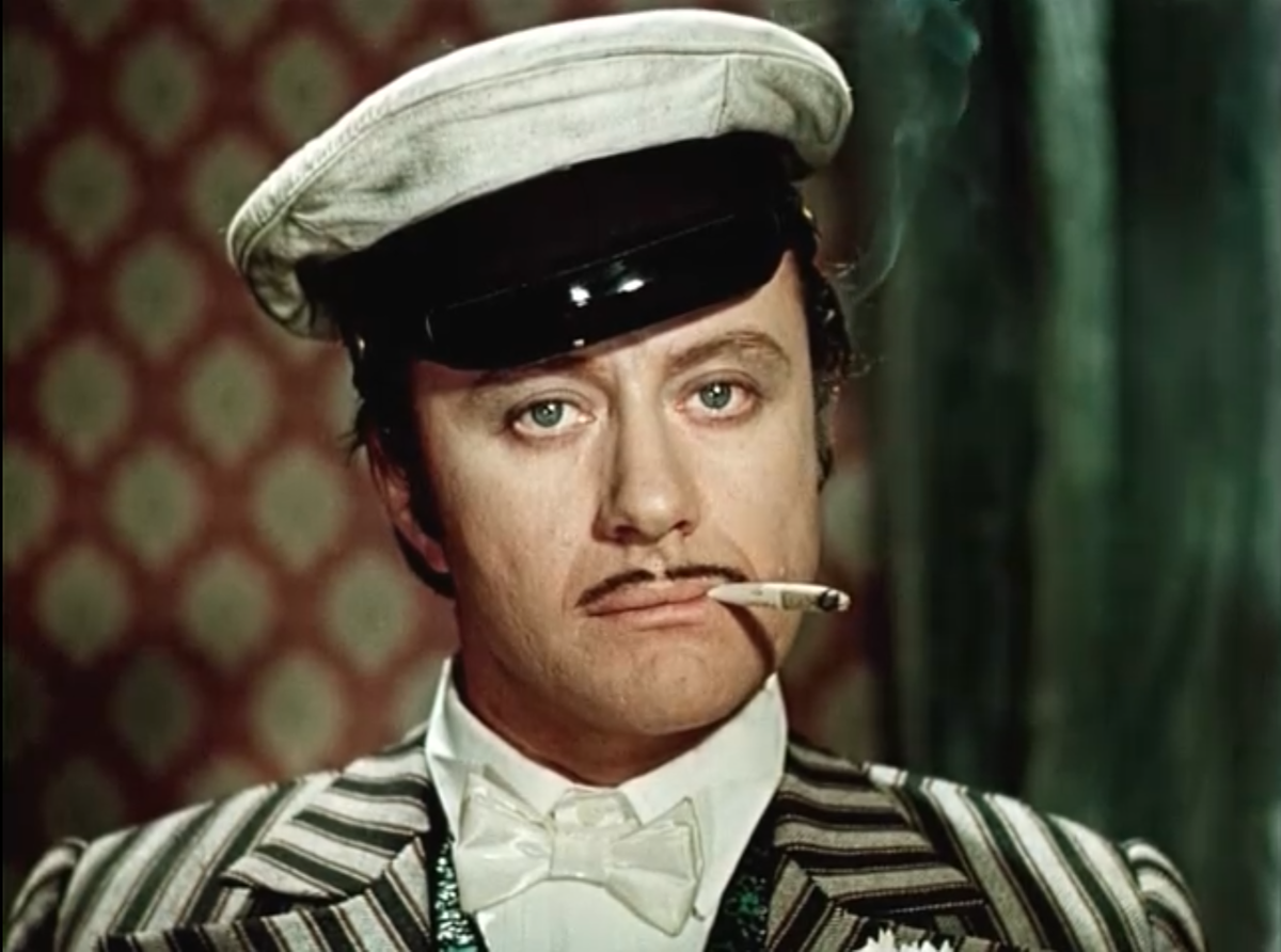 «Андрей Миронов в роли Остапа Бендера»