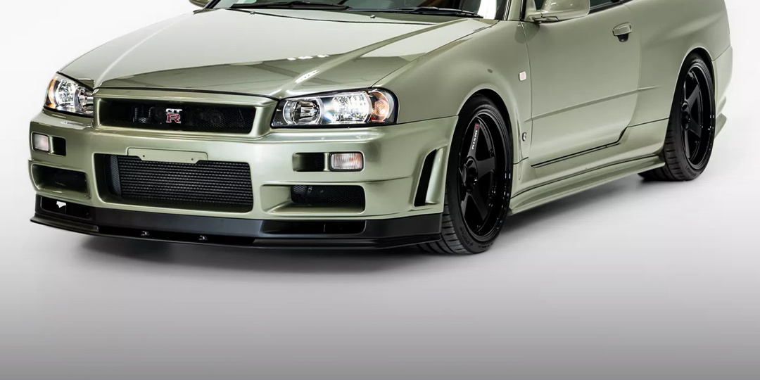 Ностальгия — это дорого: кто-то заплатил почти 34 000 000 ₽ за 24-летний Nissan Skyline GT-R 😯