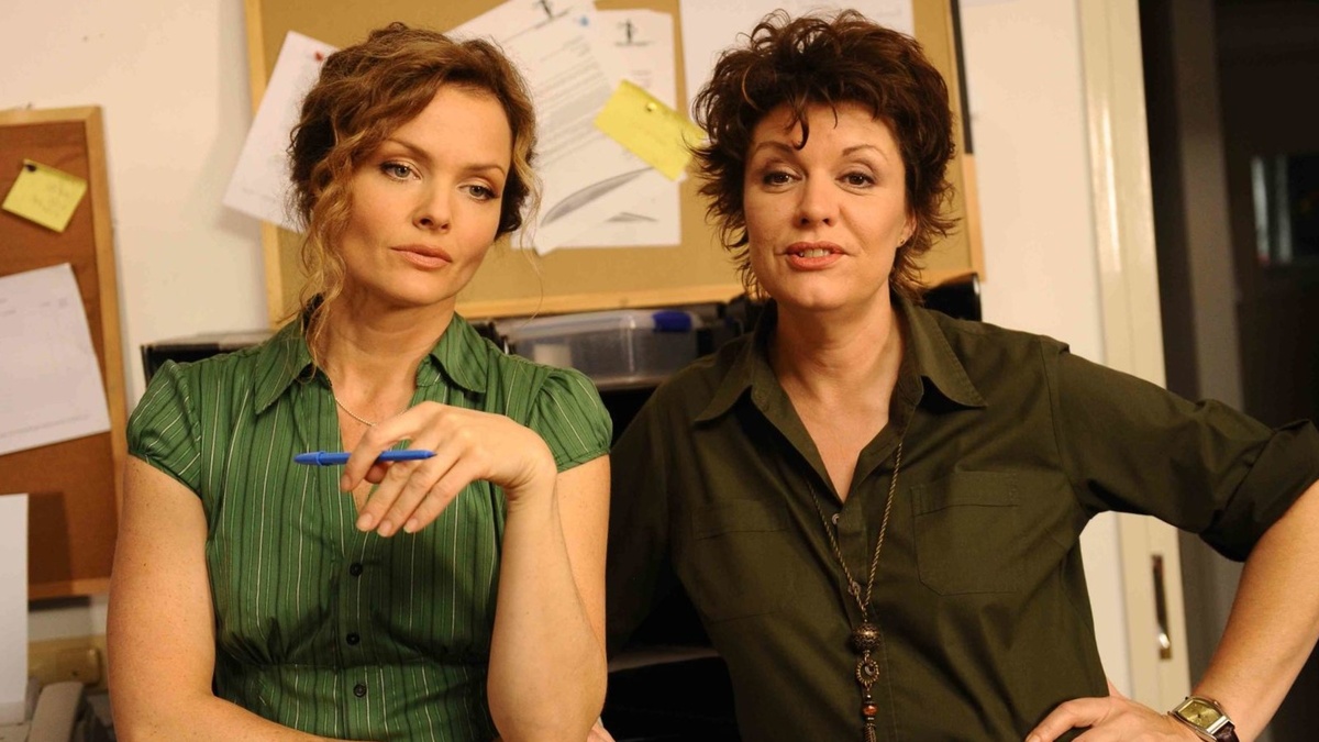 кадр из сериала