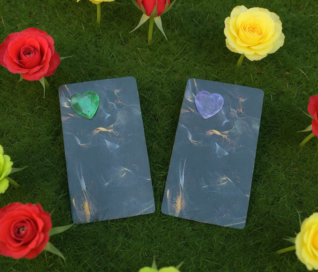 НЕОБХОДИМО СОСРЕДОТОЧИТЬСЯ И ВЫБРАТЬ СВОЮ КАРТУ