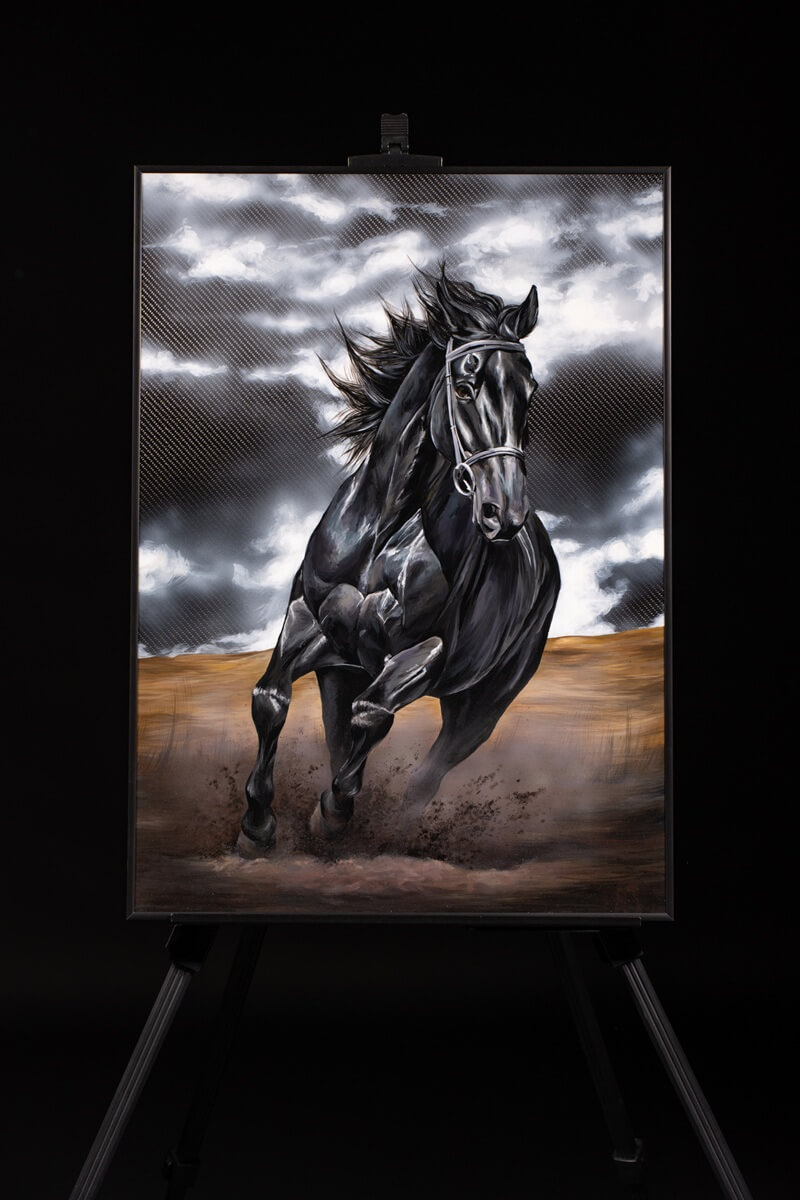 Картина на карбоне "Черный конь"