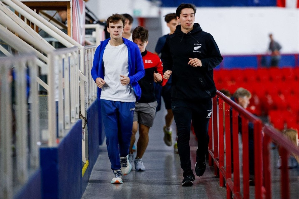    Тренировки - ключ к успеху (на снимке Иван слева. - Прим.ред.). Фото: t.me/russianskating