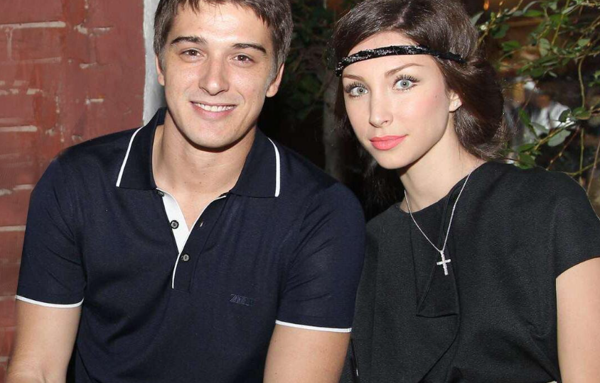 "Она ждала его дома. Но он постоянно был занят". Первая жена Станислава Бондаренко