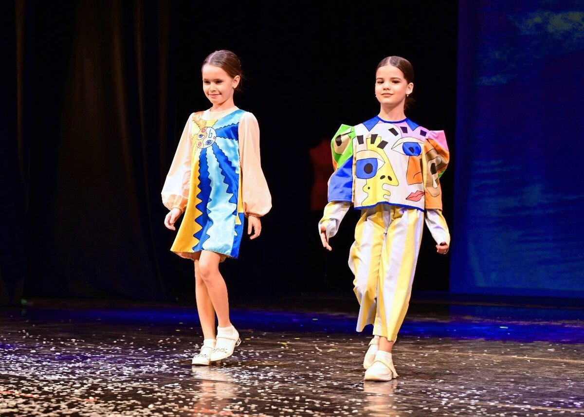 Листайте вправо, чтобы увидеть больше изображений