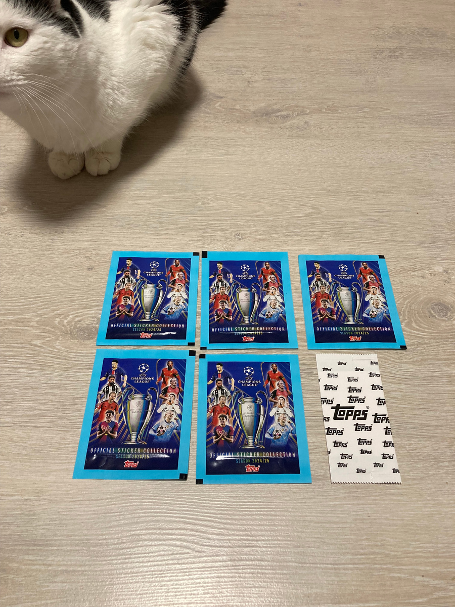 В этот раз "Мультипак" содержит 5 пакетов и бонусный пакет белый пакет, видимо, с одной наклейкой