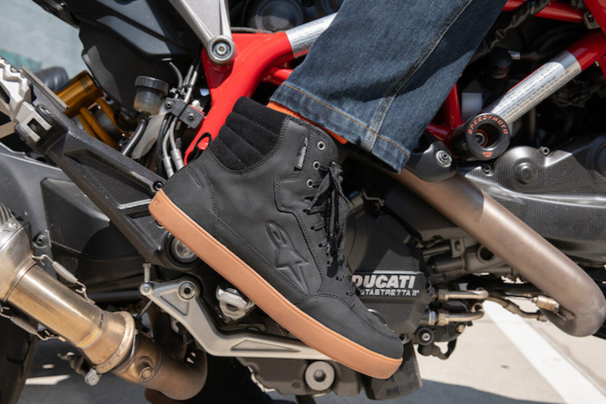 Для любого мото.