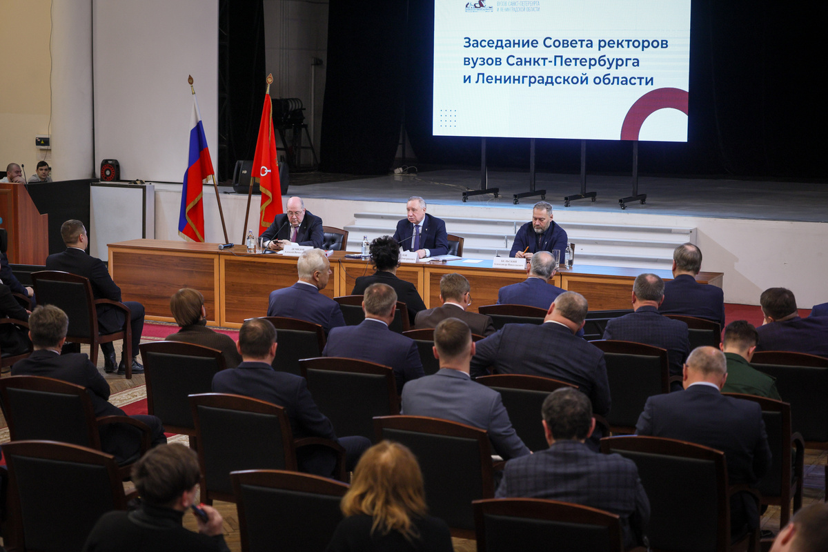    Фото: https://www.gov.spb.ru/press/governor/310898/