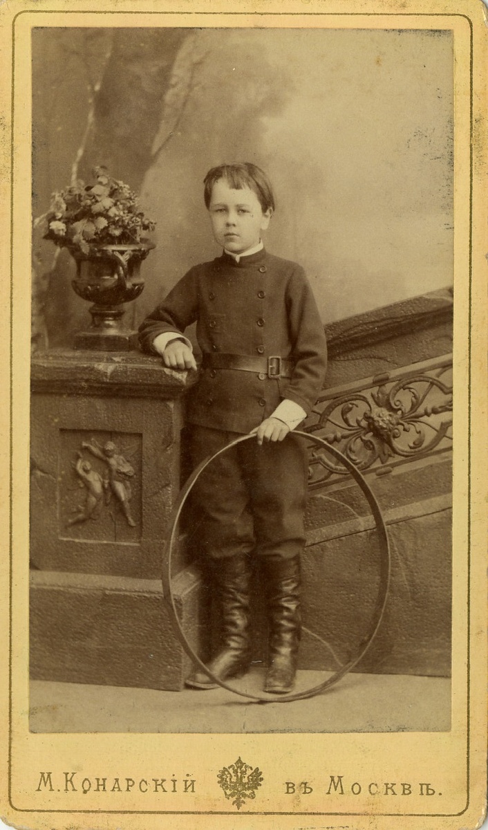 Николай Иванович Тютчев. Фотография М.Н. Конарского. Москва. 1884–1886 гг.