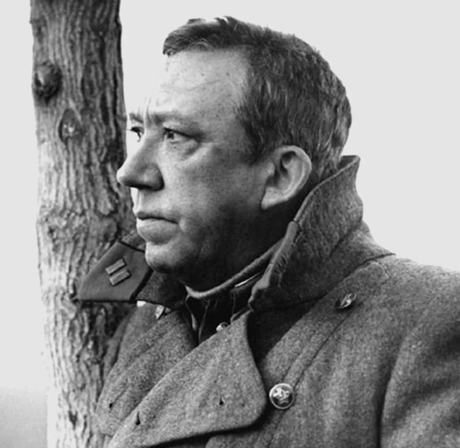 Юрий Никулин в фильме "Двадцать дней без войны" 