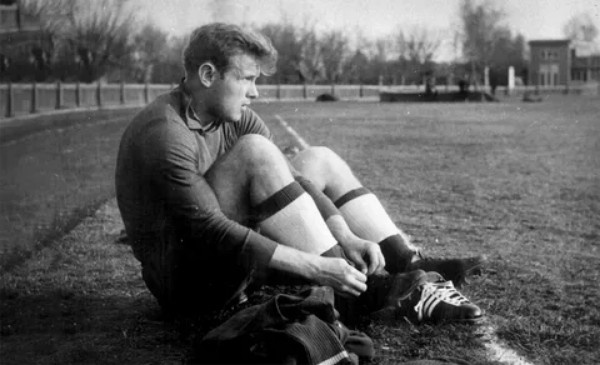 🤖 Иллюстрация улучшена нейросетью | ЦЭС ФЕДАТ |