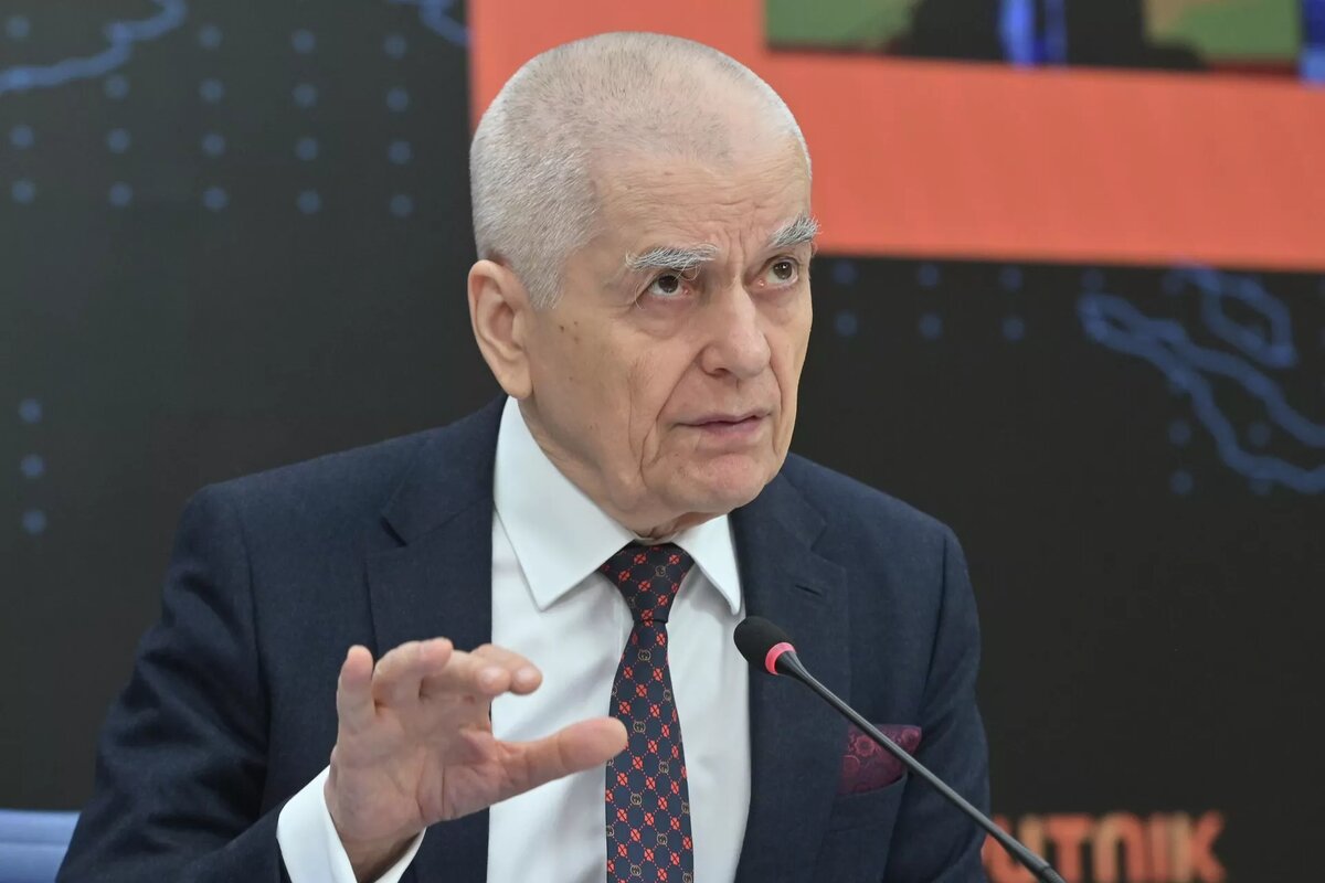 Видеомост "Биобезопасность стран ЕАЭС" с участием Геннадия Онищенко
© Sputnik / Anastasia Berezina