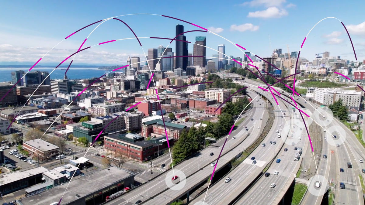 Мы все на связи и под наблюдением?