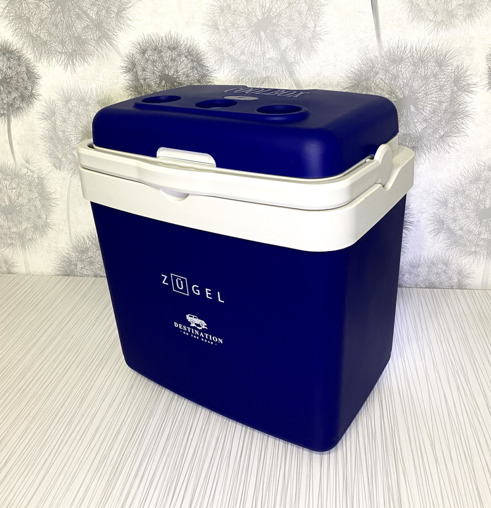 Автомобильный холодильник ZUGEL ZCR33