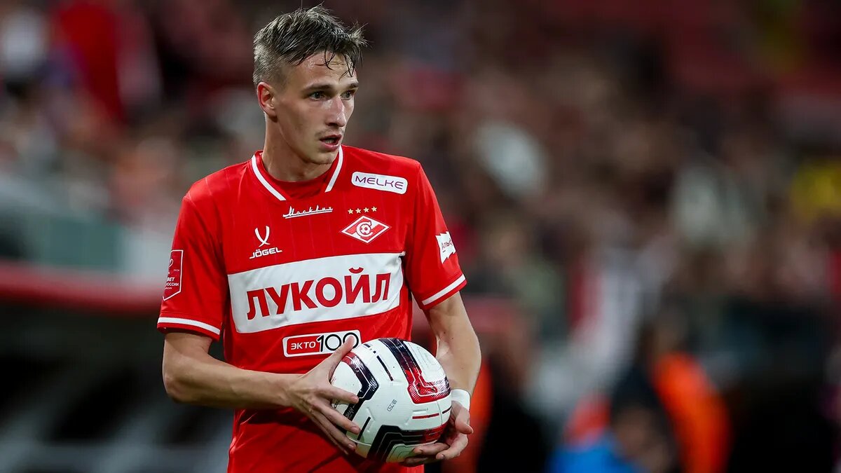 Илья Самошников