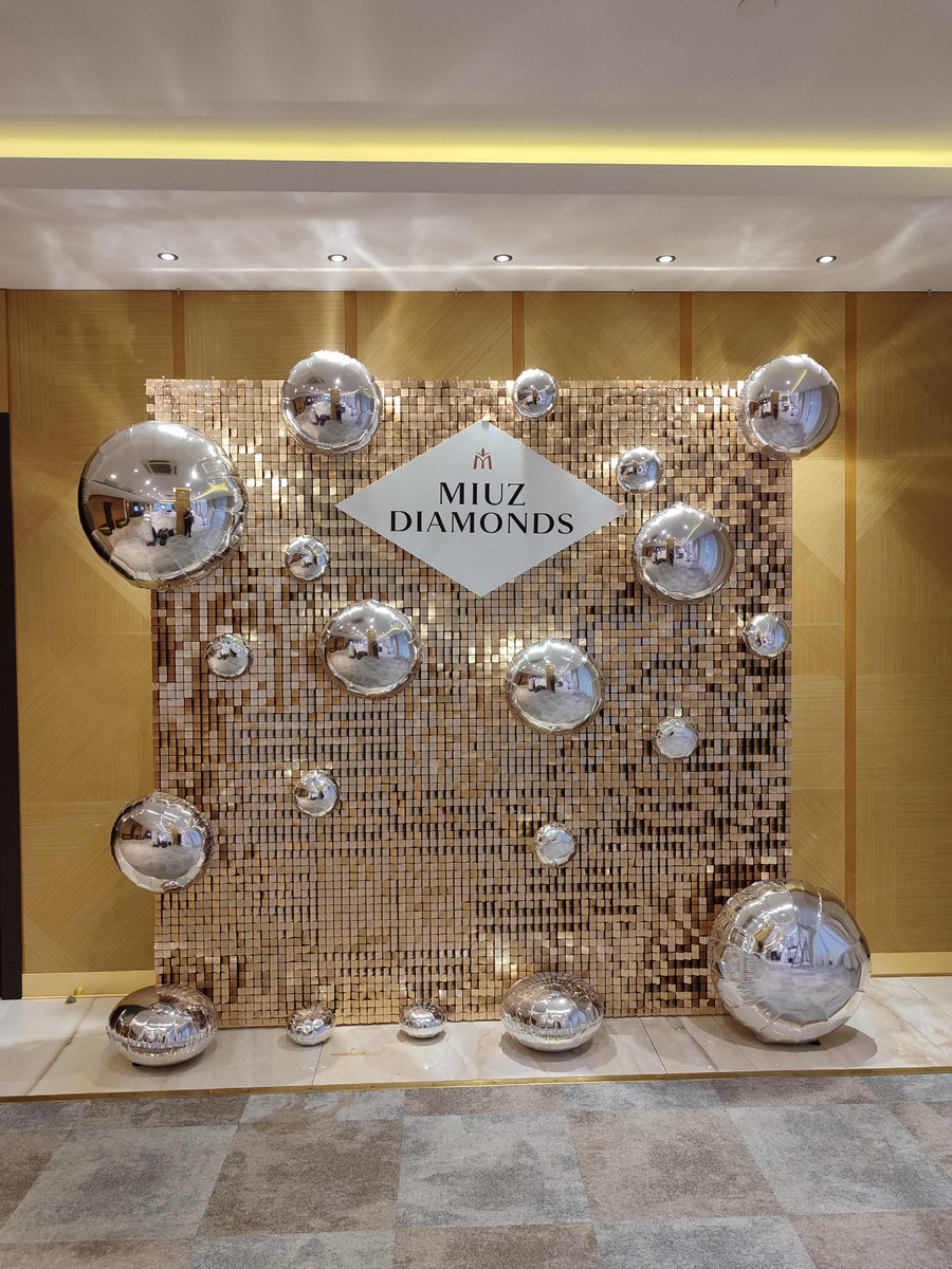 Новогодний  корпоратив компании MIUZ DIAMONDS (фотозона #2)