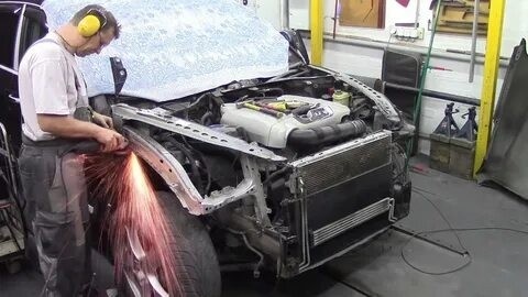 Кузовной ремонт в гараже Фото из открытого доступа