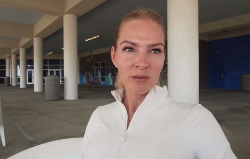    Скрин видео с YouTube.com