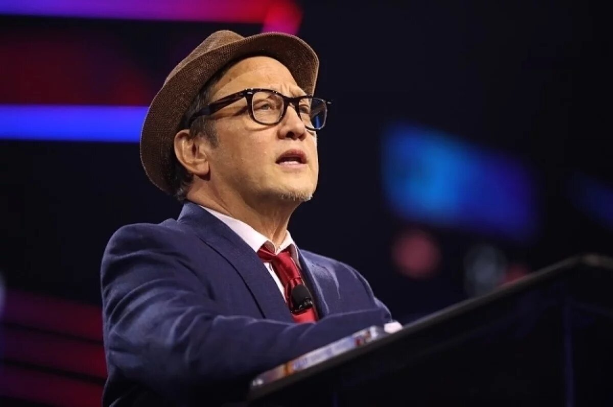    Супруга актера Роба Шнайдера подала на развод