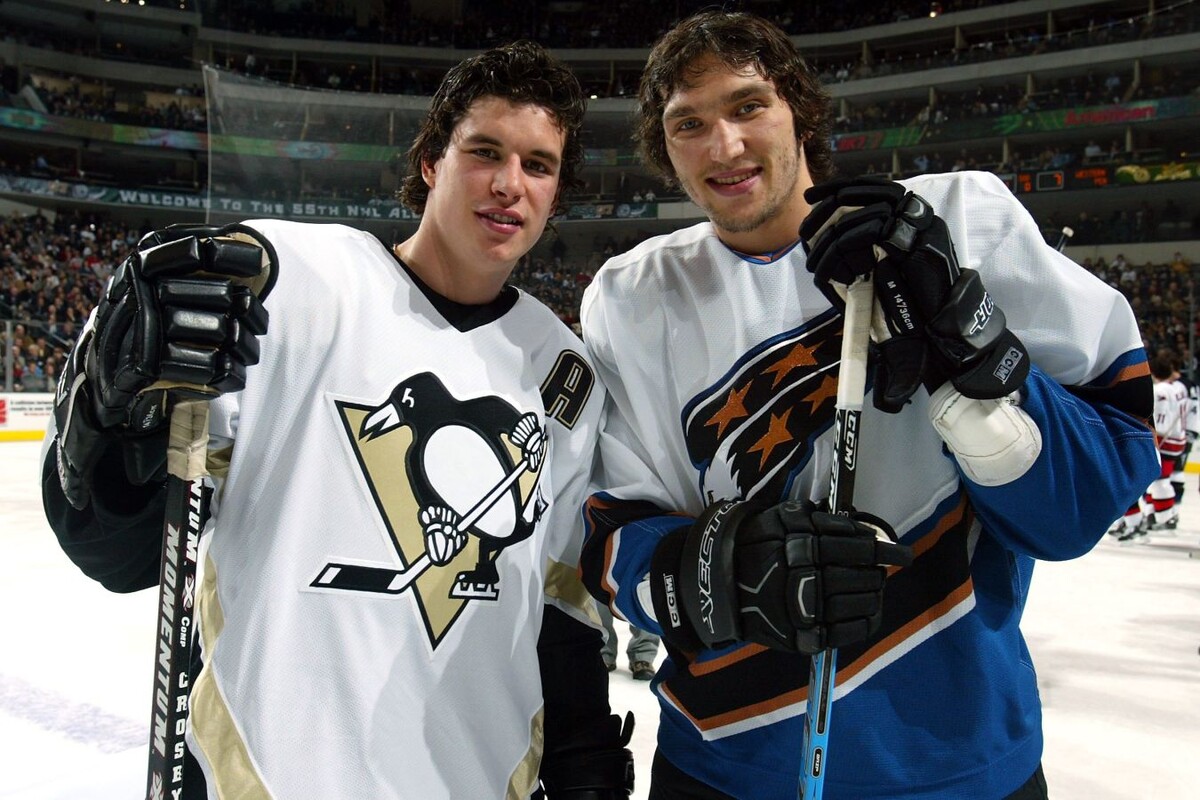 Фото из открытых источников (С.Кросби и А.Овечкин)