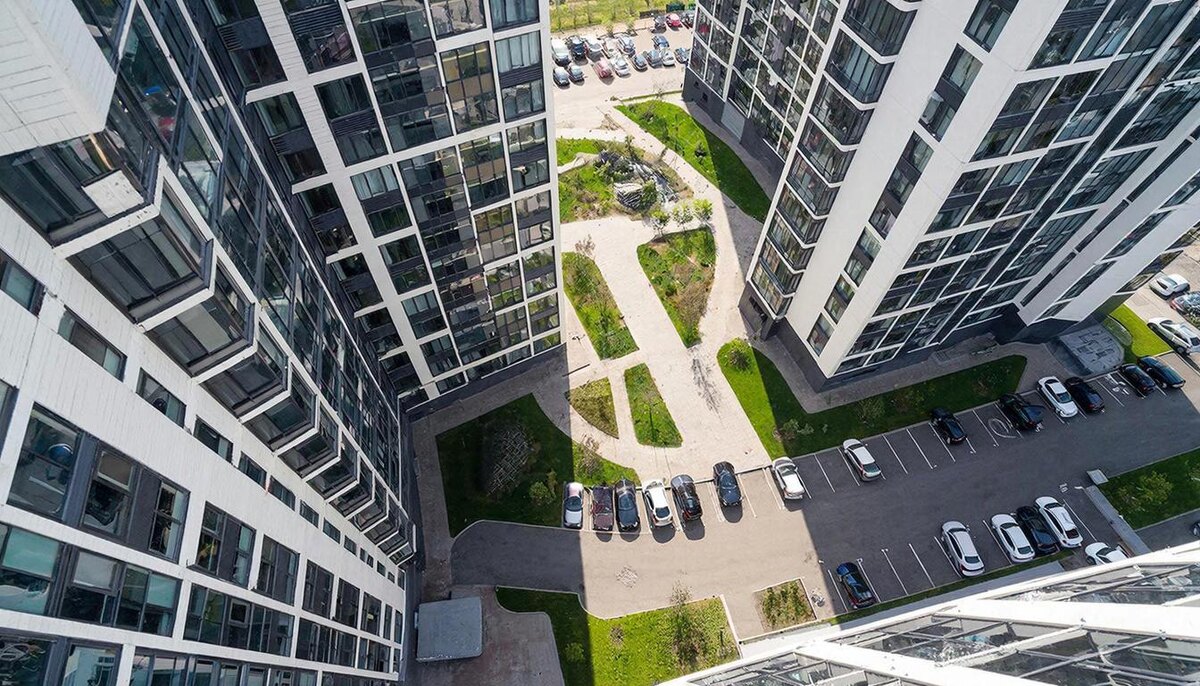 Многоэтажные жилые дома - тренд продолжается в 2026 - разбираемся со специалистами LAWYER Consulting 