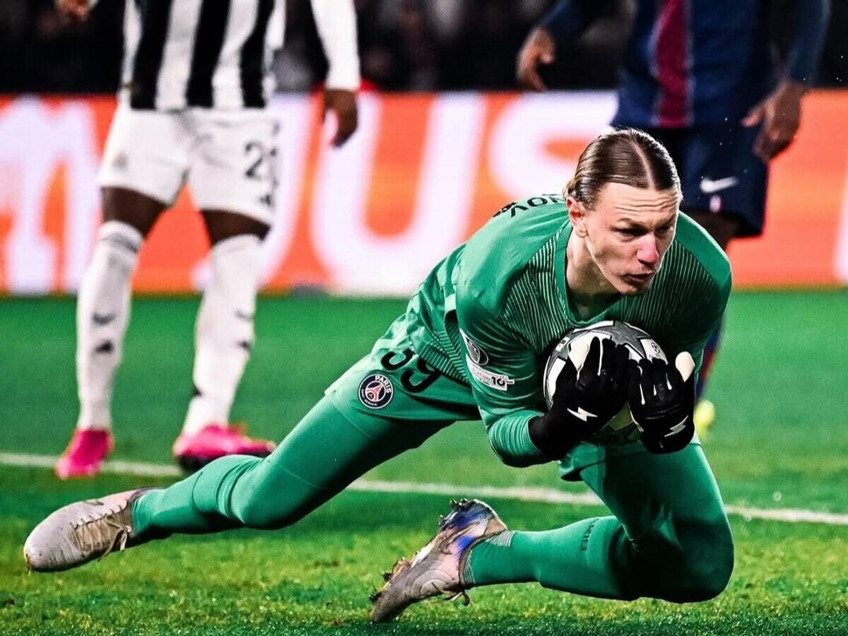    Матвей Сафонов | © Соцсети вратаря