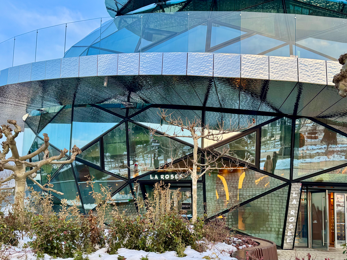 Кафе La Rosée в парке Галицкого 