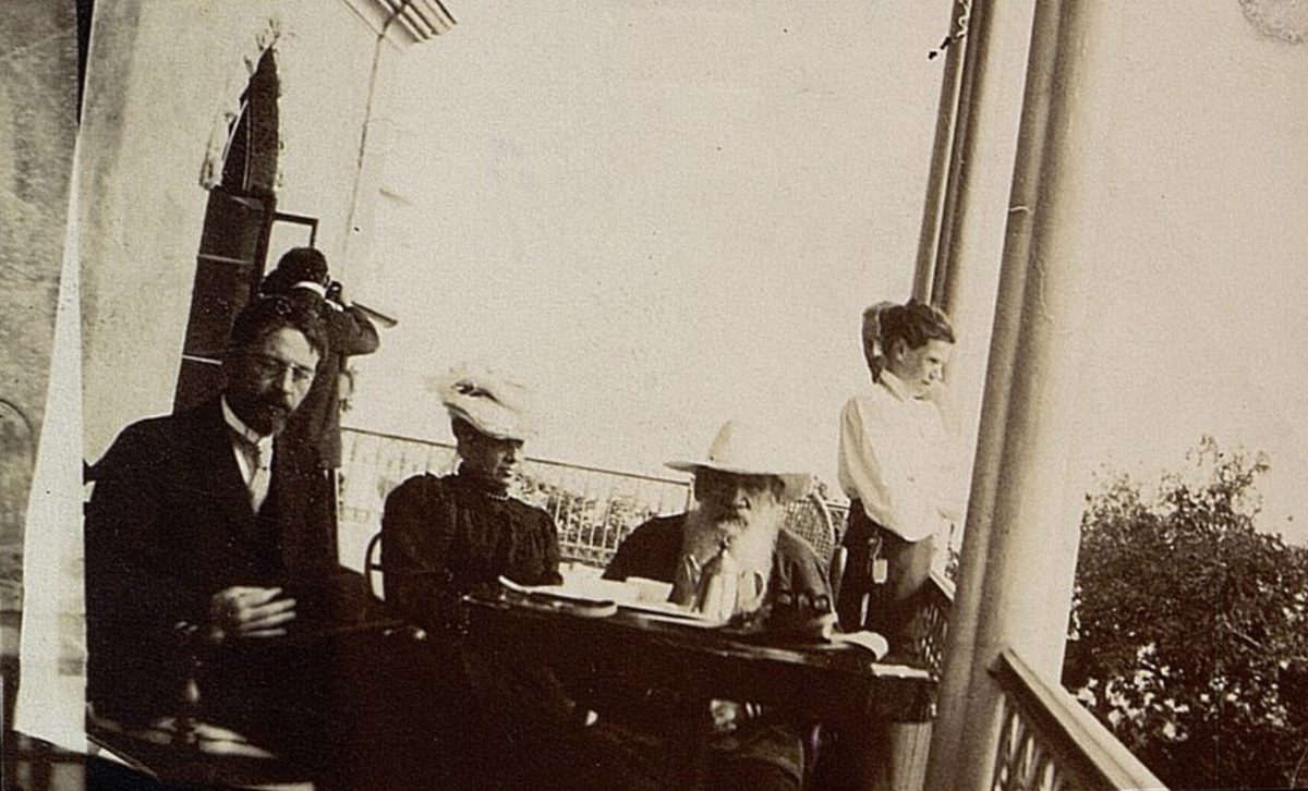 Л.Н.Толстой и А.П.Чехов 1901 г. Государственный музей-заповедник Л.Н. Толстого