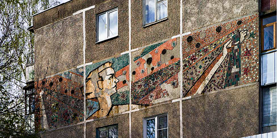 Зачем в СССР покрывали фасады мелкой плиткой и почему её не используют сейчас