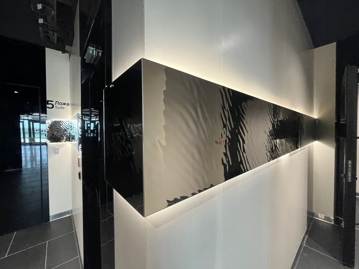 Электрохимические процессы. Контакт стали с другими металлами в присутствии влаги может привести к электрохимической коррозии, где один металл (анод) разрушается быстрее, чем другой (катод).