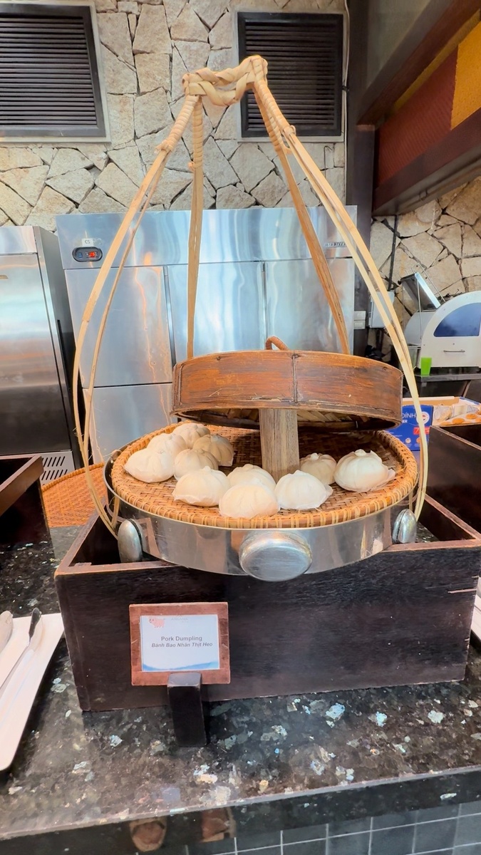 Паровые булочки, со свининой в ресторане отеля Амиана(Вьетнам, Нячанг)