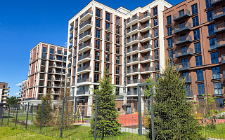 Минск стал «очень дорогим»? Что можно купить за границей по цене квартиры в столице