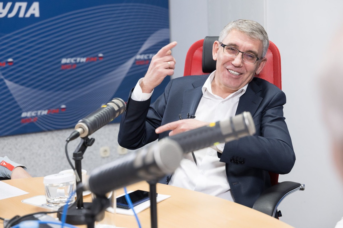    Интервью Миляева на Радио России с представителями детской пресс-службы