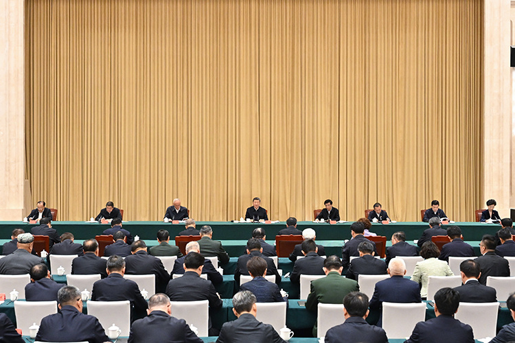    «Ротация кадров в Китае происходит регулярно, в этом в общем ничего резонансного нет. Но то, что происходит сегодня, серьезно отличается от предшествующих чисток».   
Фото: © Xie Huanchi / XinHua / www.globallookpress.com