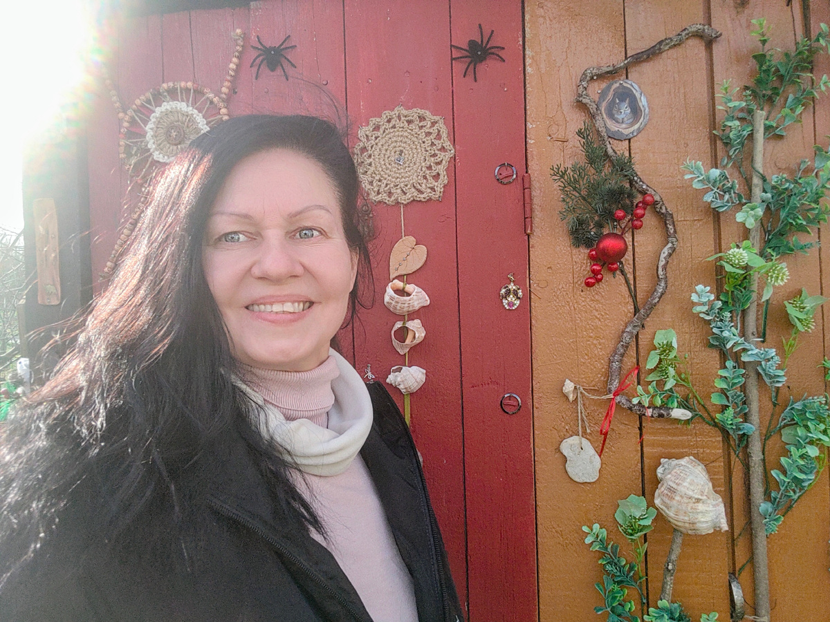 Радуюсь теплой погоде 