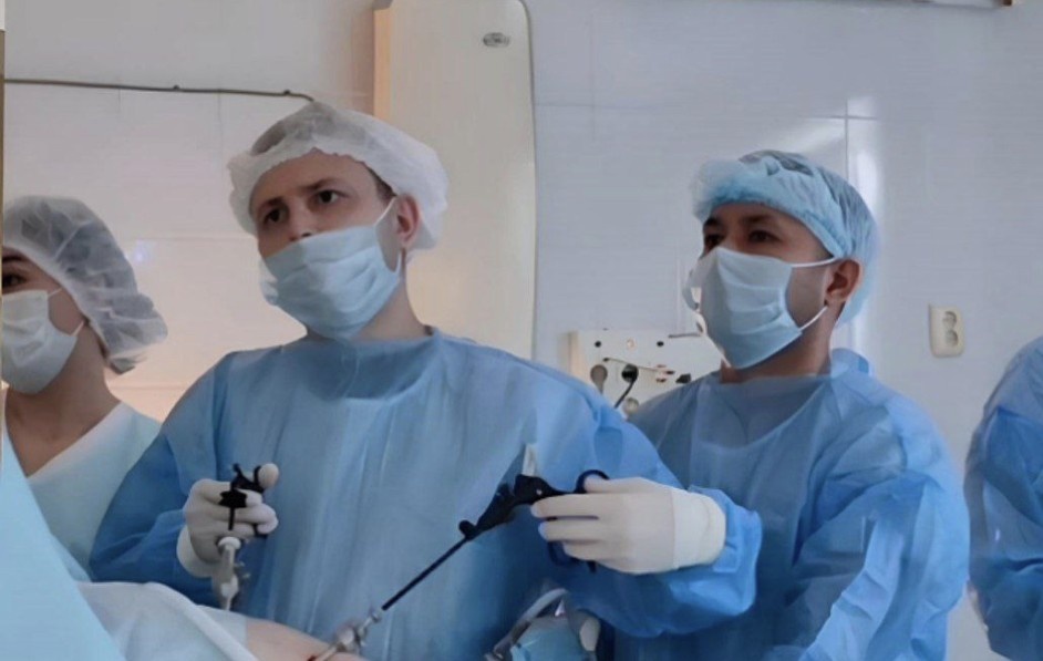    Новую методику операций при грыжах освоили в Оренбургской ОКБ №2