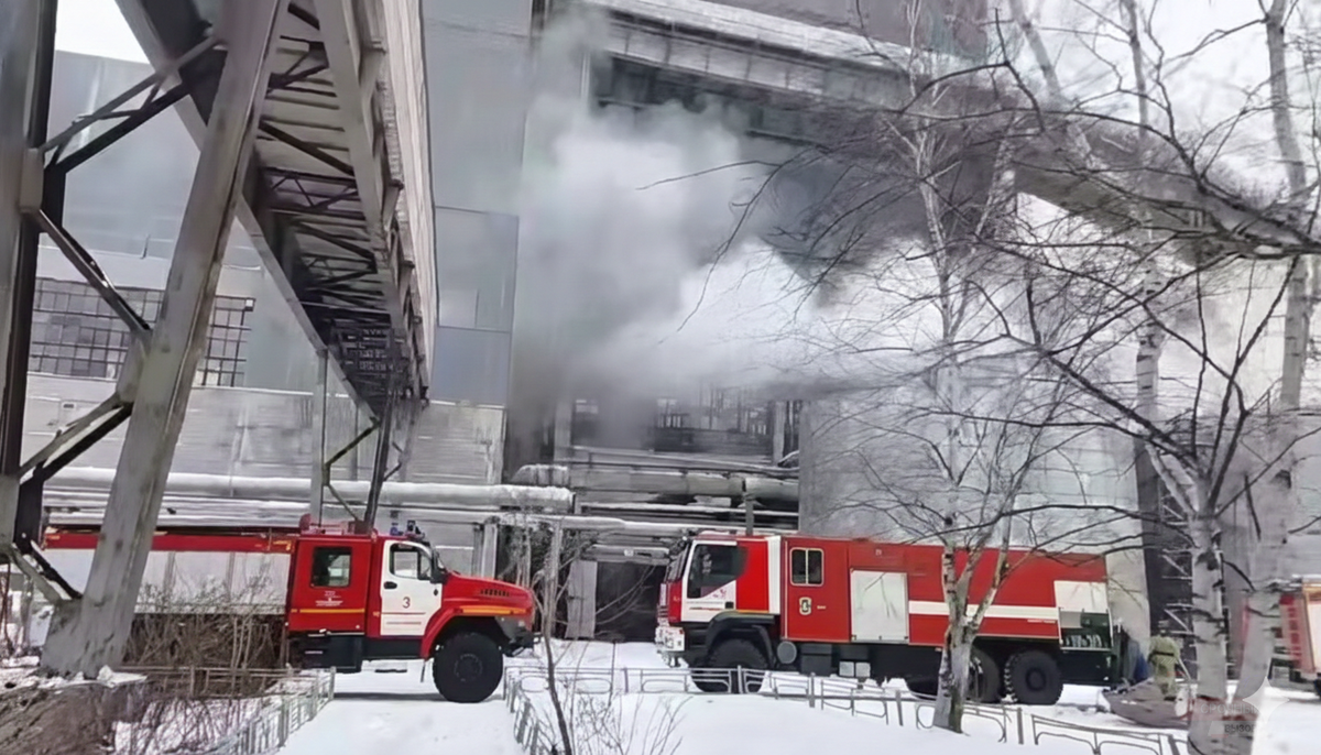 С места ЧП на ТЭЦ-3.