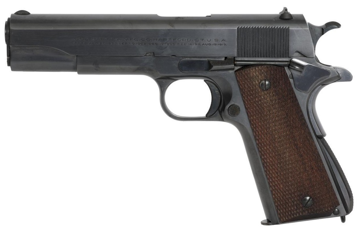 Пистолет Кольт обр. 1911 года выпуска 1937 года.