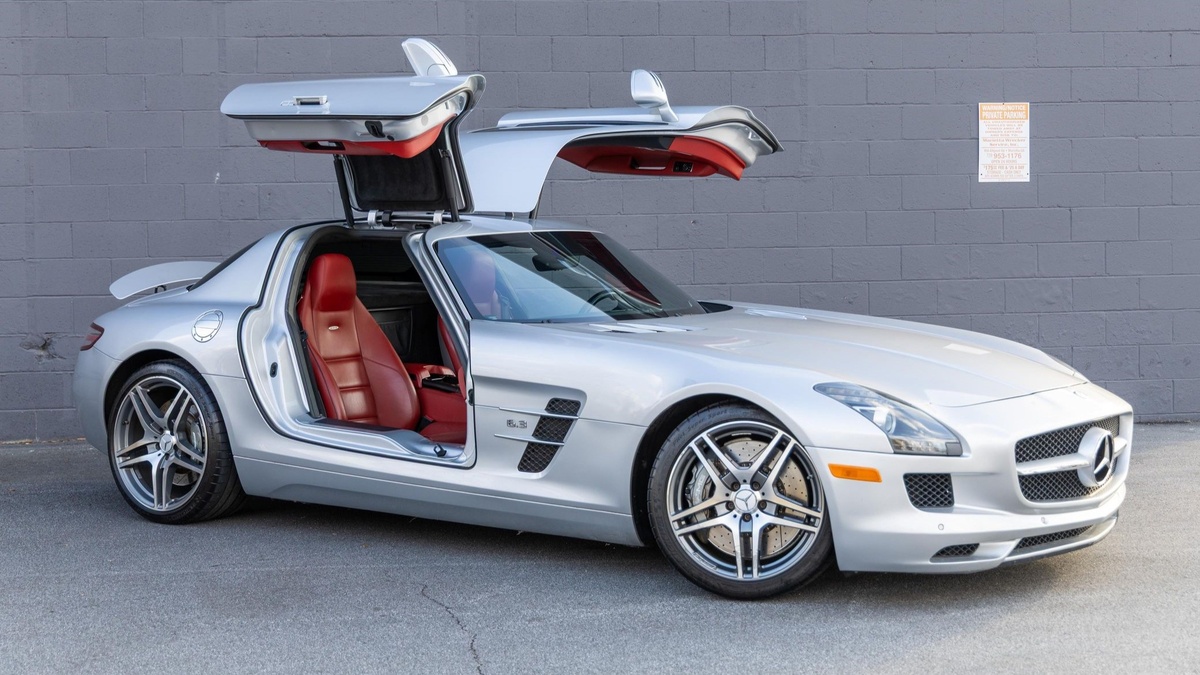 Mercedes-Benz SLS AMG Coupe 2011 года