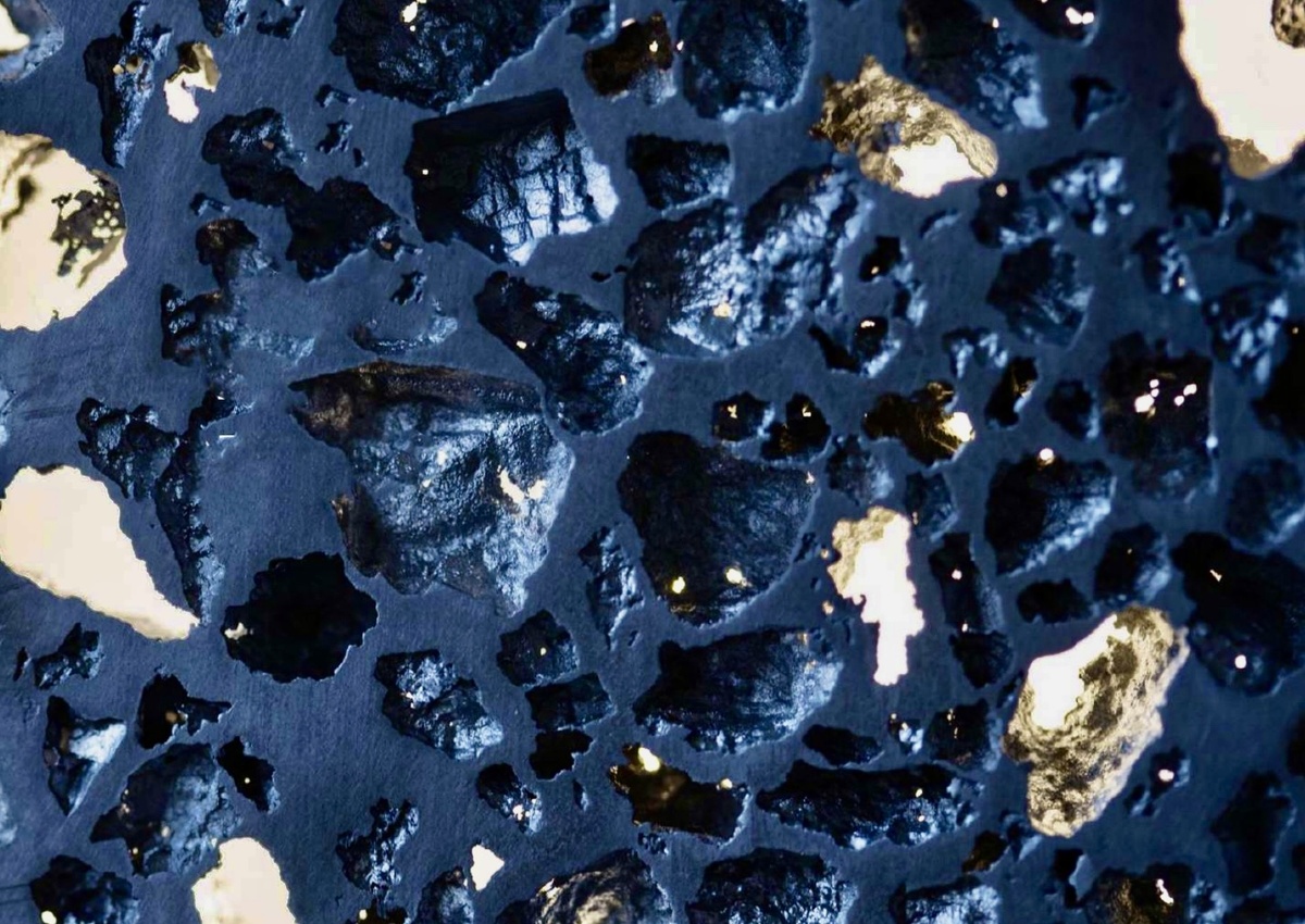 Пористый алюминий — материал будущего в интерьере