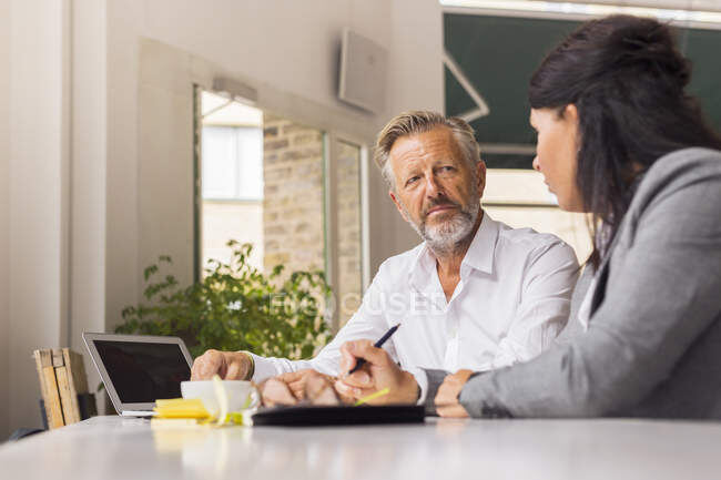 Рядом с королем сыска женщина возомнила себя королевой детективов