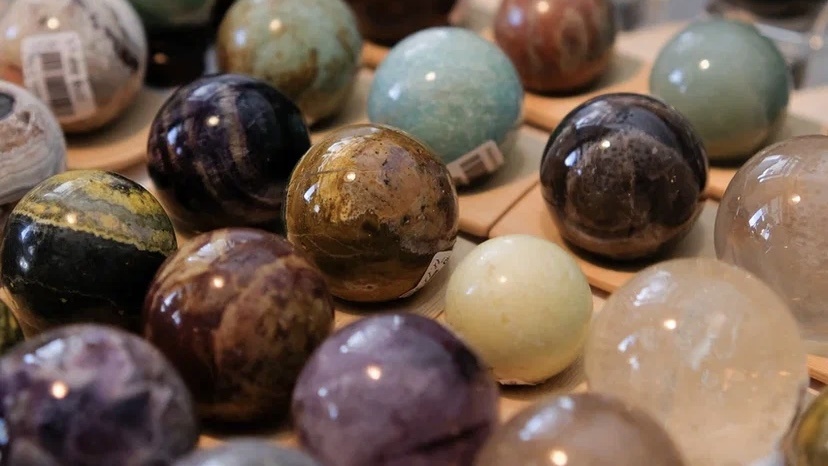 кристаллы/талисманы/амулеты