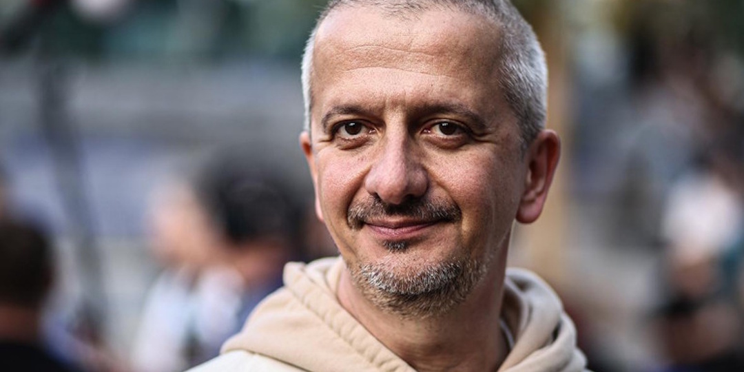 «Начальник транспортного цеха». Почему выпускники Школы-студии МХАТ против назначения Константина Богомолова ректором этого вуза?